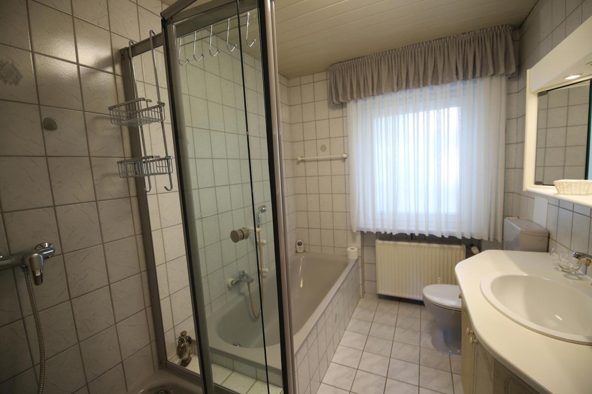 Ferienwohnung Rheinblick بينجين ام راين المظهر الخارجي الصورة